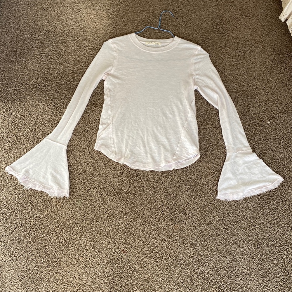 LIGHT PINK NWOT free people long sleeve top!